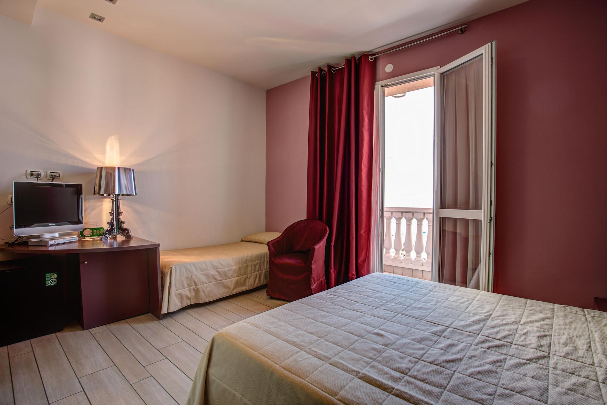 Hotel Fiamma Cesenatico Dış mekan fotoğraf